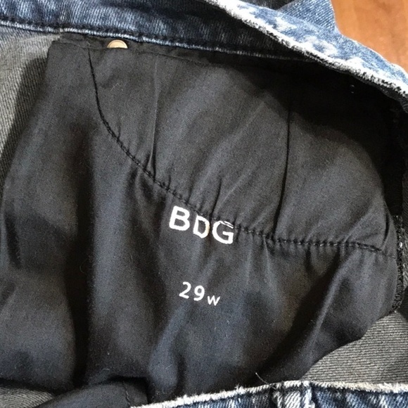 BDG Distressed Cut Off Denim Shorts - Picture 8 of 8